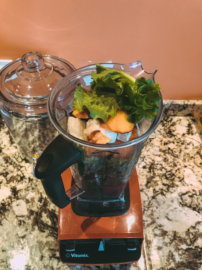 Green smoothie with fruit in Vita-Mix 